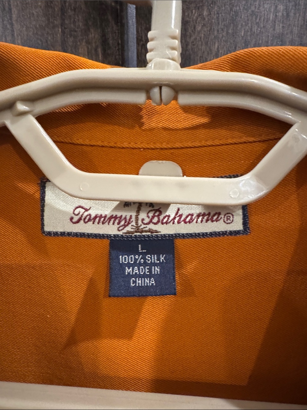 Tommy Bahama - Picture 3 of 9